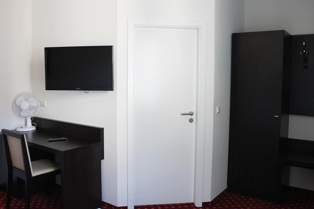 Aariana Hotel Offenbach am Main Kültér fotó