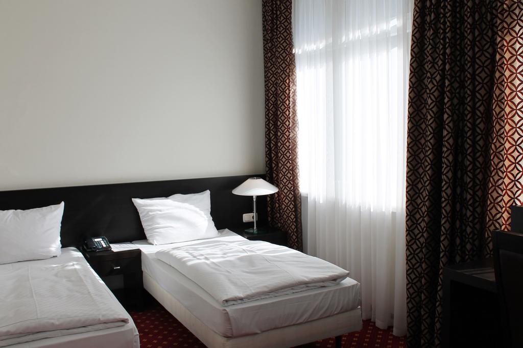 Aariana Hotel Offenbach am Main Kültér fotó